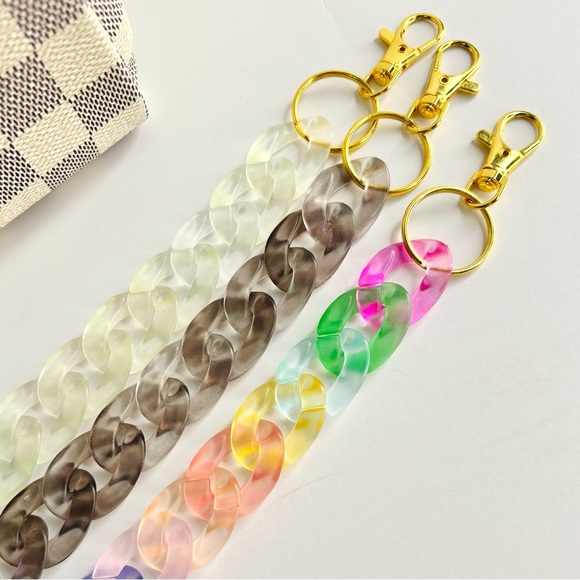 Acrylic Translucent Rainbow Chain Link Bag Strap/Wristlet or Charm/Keychain - Picture 2 of 5